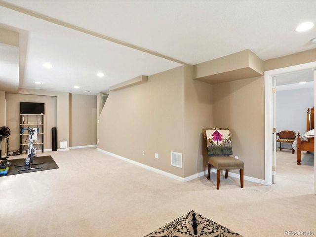 8771 Redwing Ave, Littleton, CO 80126