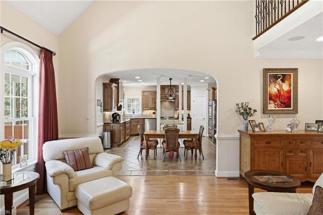 107 Pickett PL, Yorktown, VA 23693