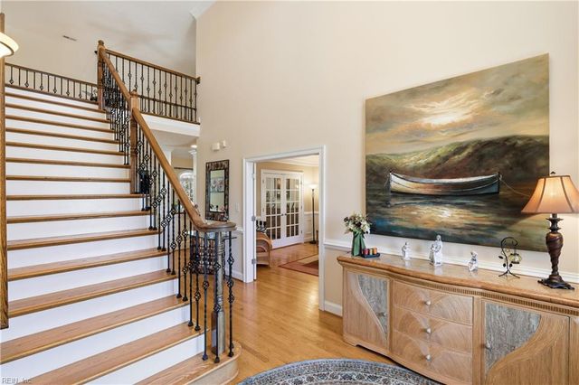 107 Pickett PL, Yorktown, VA 23693