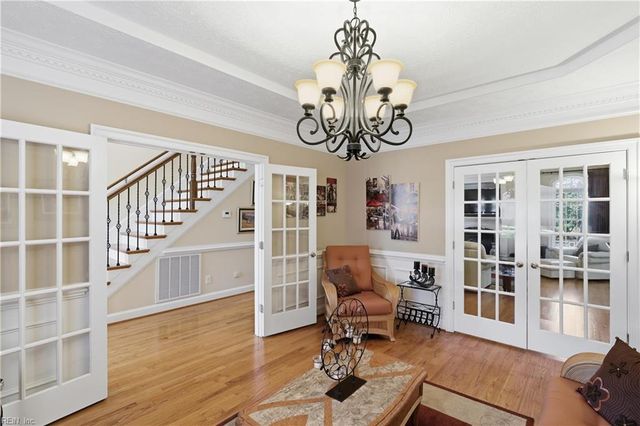 107 Pickett PL, Yorktown, VA 23693