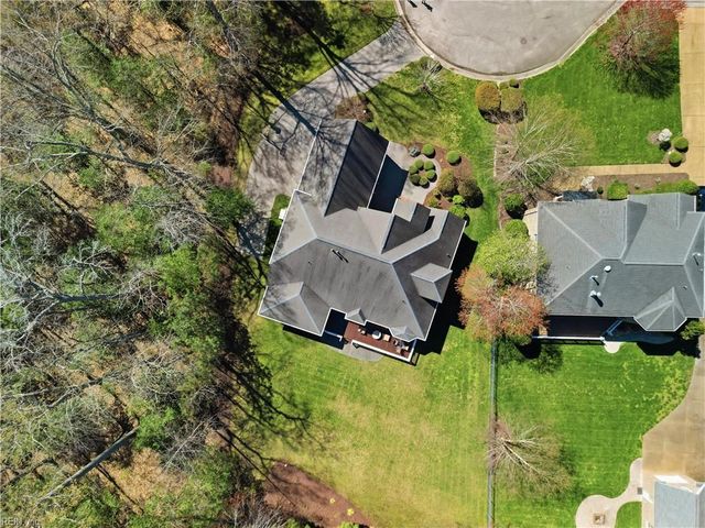 107 Pickett PL, Yorktown, VA 23693