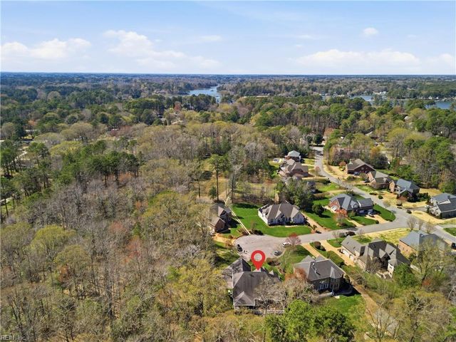 107 Pickett PL, Yorktown, VA 23693