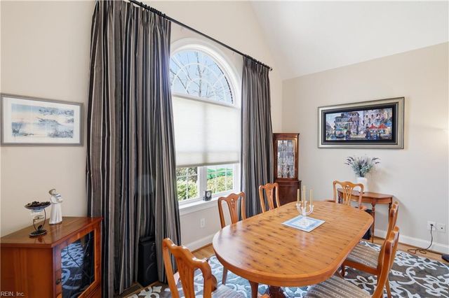 107 Pickett PL, Yorktown, VA 23693