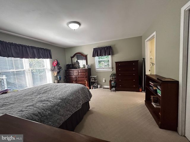 716 W MAPLE ST, Palmyra, PA 17078