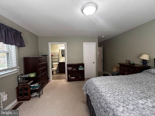 716 W MAPLE ST, Palmyra, PA 17078