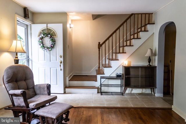 716 W MAPLE ST, Palmyra, PA 17078