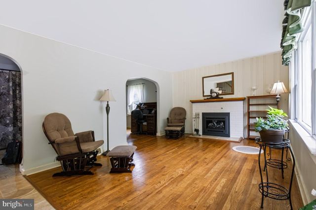716 W MAPLE ST, Palmyra, PA 17078