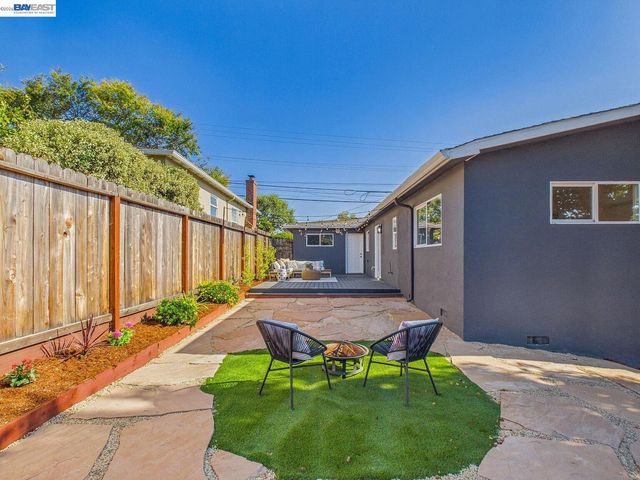 7215 Potrero Ave, El Cerrito, CA 94530