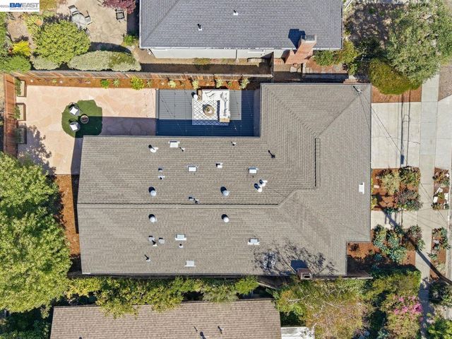 7215 Potrero Ave, El Cerrito, CA 94530