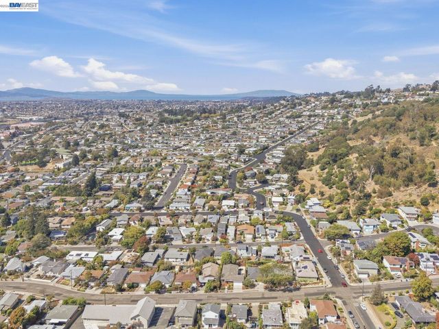 7215 Potrero Ave, El Cerrito, CA 94530