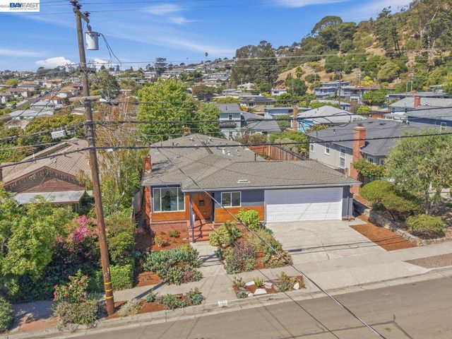 7215 Potrero Ave, El Cerrito, CA 94530