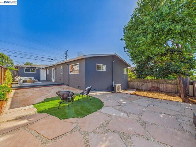 7215 Potrero Ave, El Cerrito, CA 94530