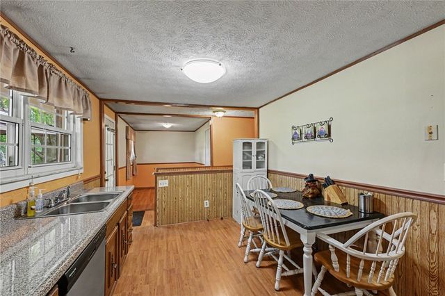 1014 W Alkaline Springs Road, Vandalia, OH 45377