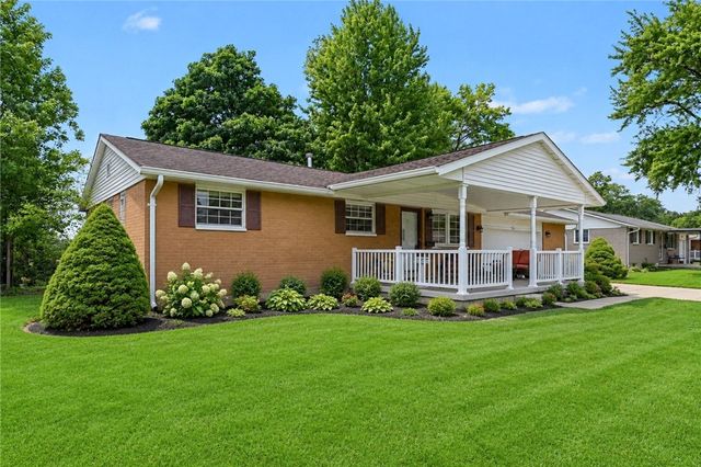 1014 W Alkaline Springs Road, Vandalia, OH 45377