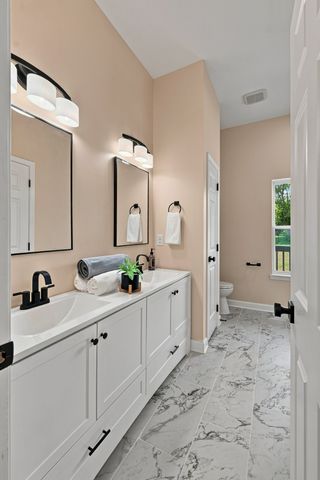 312C Nix Dr, Madison, TN 37115