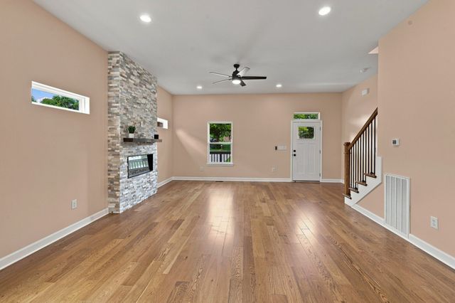 312C Nix Dr, Madison, TN 37115