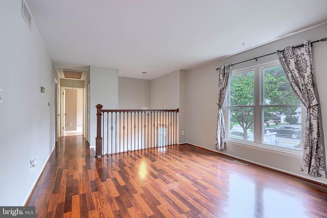 12808 CUNNINGHILL COVE RD, Baltimore, MD 21220