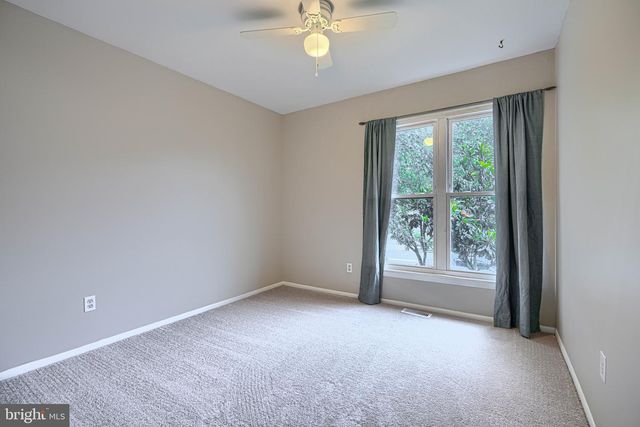 12808 CUNNINGHILL COVE RD, Baltimore, MD 21220