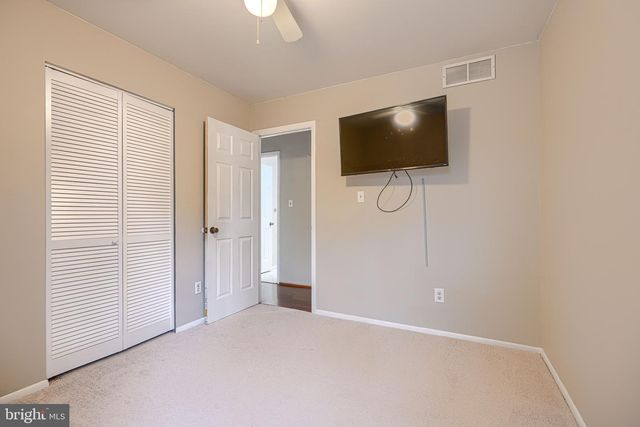 12808 CUNNINGHILL COVE RD, Baltimore, MD 21220