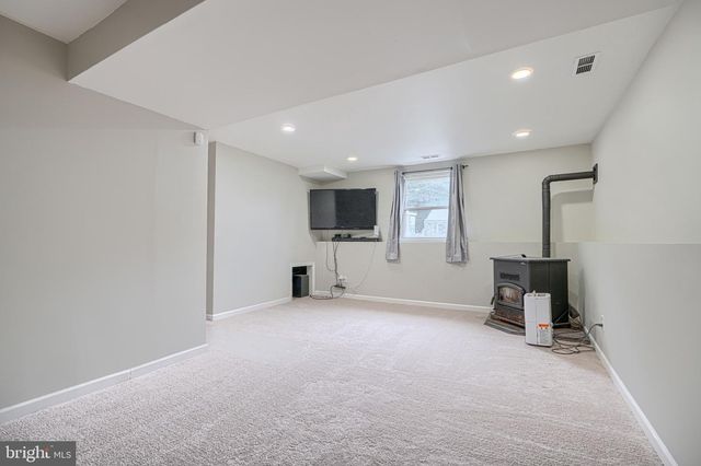 12808 CUNNINGHILL COVE RD, Baltimore, MD 21220