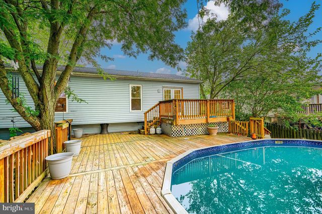 12808 CUNNINGHILL COVE RD, Baltimore, MD 21220