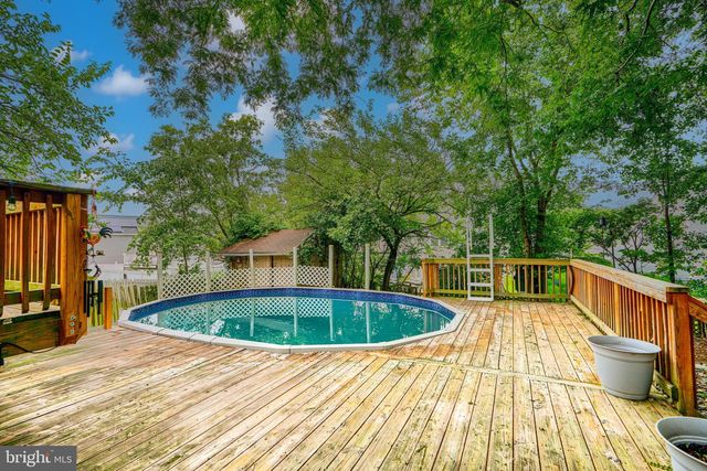 12808 CUNNINGHILL COVE RD, Baltimore, MD 21220