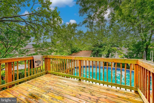 12808 CUNNINGHILL COVE RD, Baltimore, MD 21220