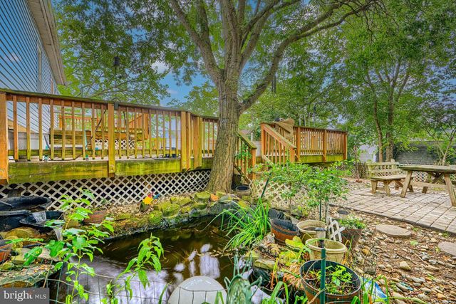 12808 CUNNINGHILL COVE RD, Baltimore, MD 21220
