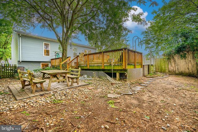 12808 CUNNINGHILL COVE RD, Baltimore, MD 21220