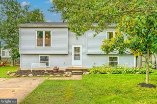 12808 CUNNINGHILL COVE RD, Baltimore, MD 21220
