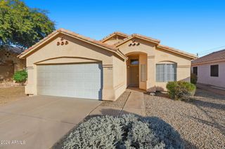 982 E CARLA VISTA Place, Chandler, AZ 85225
