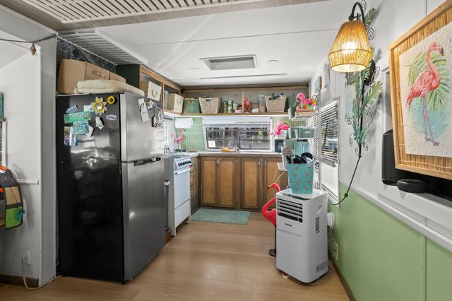 613 5th Ave. S, Myrtle Beach, SC 29577