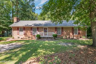177 Washington Circle, Wallace, NC 28466