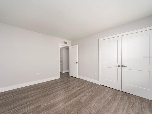 121 ISLAND WAY 334, Clearwater Beach, FL 33767
