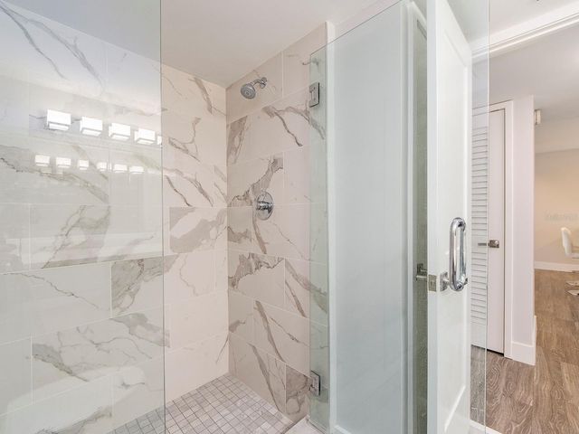121 ISLAND WAY 334, Clearwater Beach, FL 33767