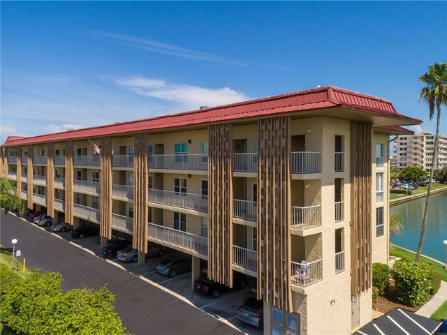 121 ISLAND WAY 334, Clearwater Beach, FL 33767