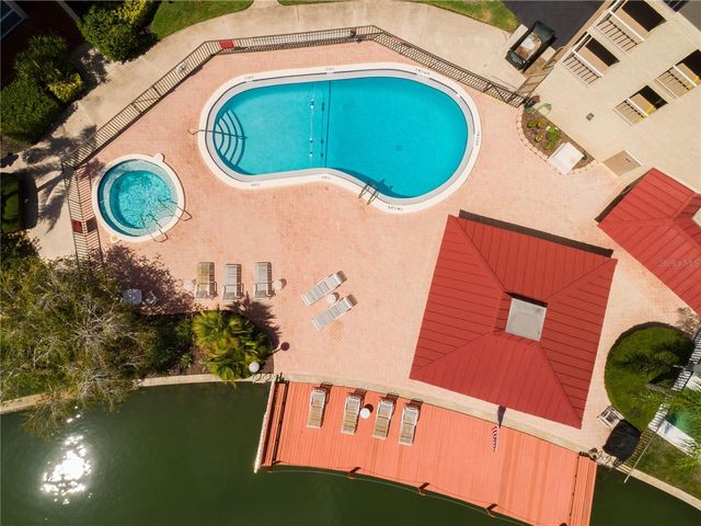121 ISLAND WAY 334, Clearwater Beach, FL 33767