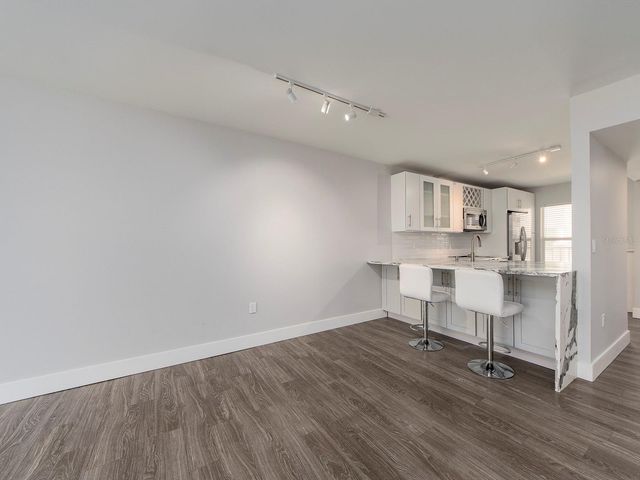 121 ISLAND WAY 334, Clearwater Beach, FL 33767