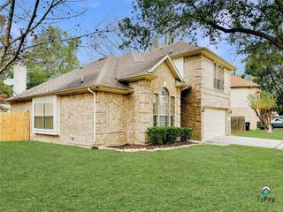 4142 Surreydon Drive, Houston, TX 77014