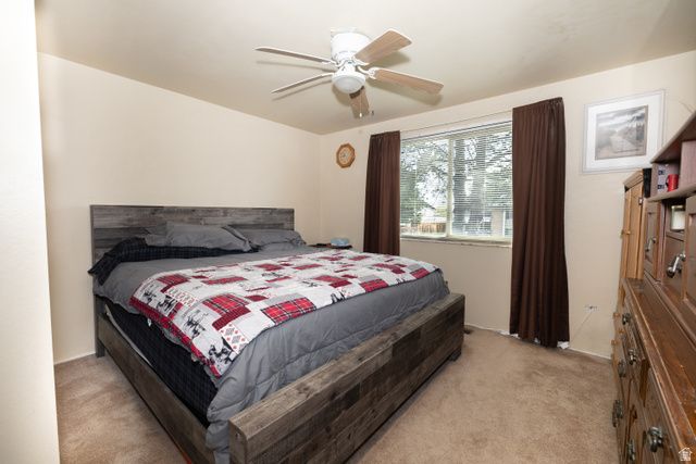 6712 S SOMERSET DR, West Jordan, UT 84084