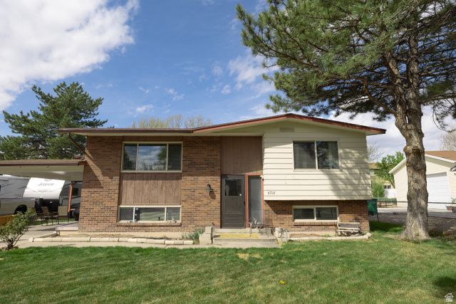 6712 S SOMERSET DR, West Jordan, UT 84084