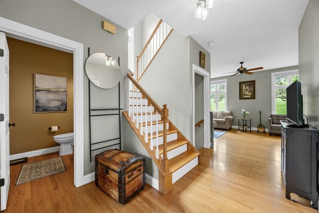 1432 Hickory Hollow Road NE, Solon, IA 52333