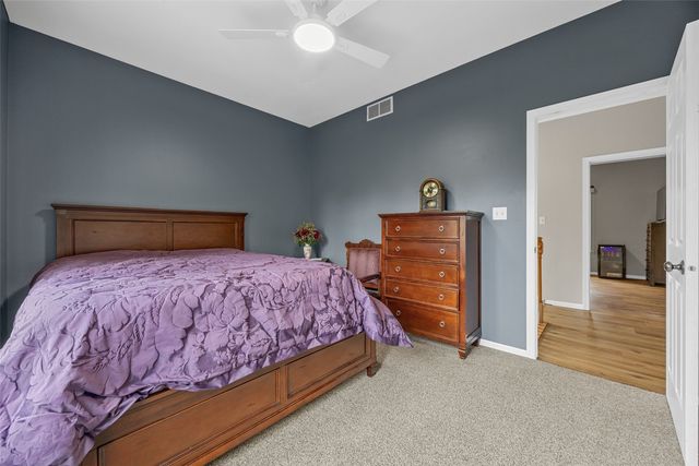 1432 Hickory Hollow Road NE, Solon, IA 52333