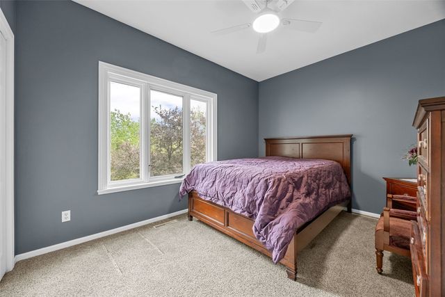 1432 Hickory Hollow Road NE, Solon, IA 52333