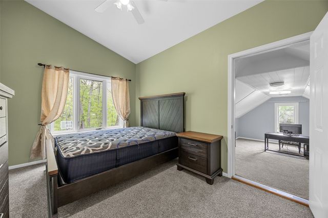 1432 Hickory Hollow Road NE, Solon, IA 52333