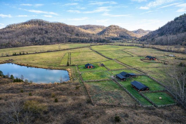 9999 Red Lick, Irvine, KY 40336