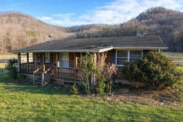 9999 Red Lick, Irvine, KY 40336