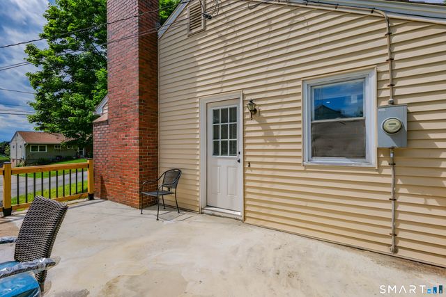 29 Fox Hill Drive, Vernon, CT 06066
