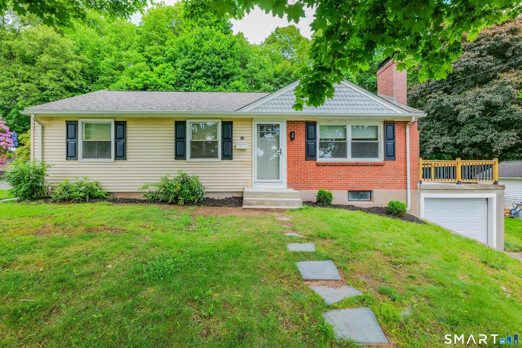 29 Fox Hill Drive, Vernon, CT 06066