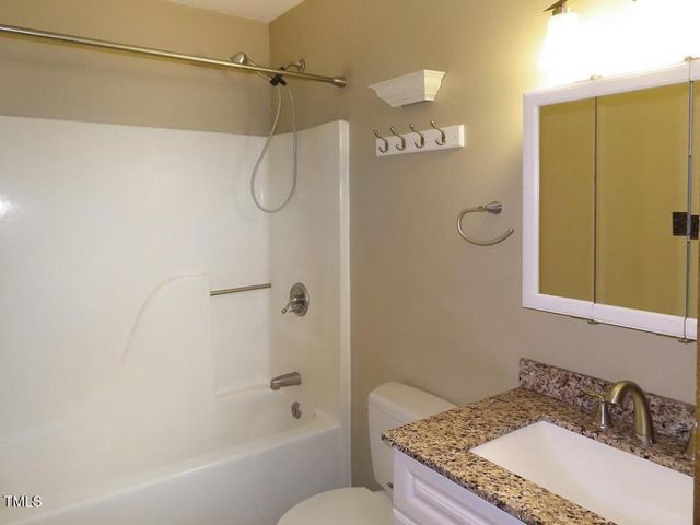 107 S Peak Drive, Carrboro, NC 27510